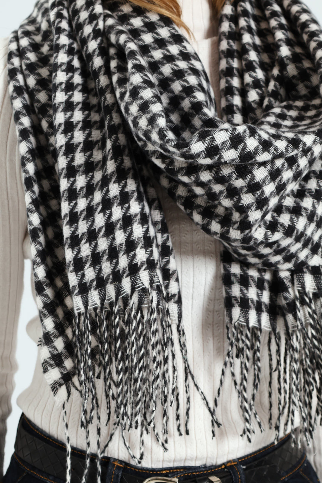 Houndstooth Tassel Scarf - Black/White