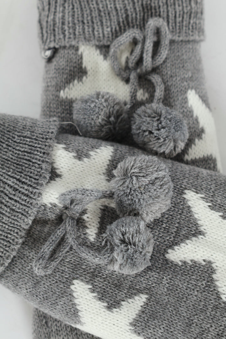 Star Knit Bed Socks - White/Grey