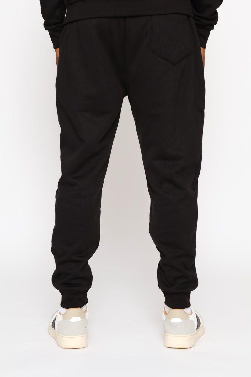 Badge Trackpant - Black
