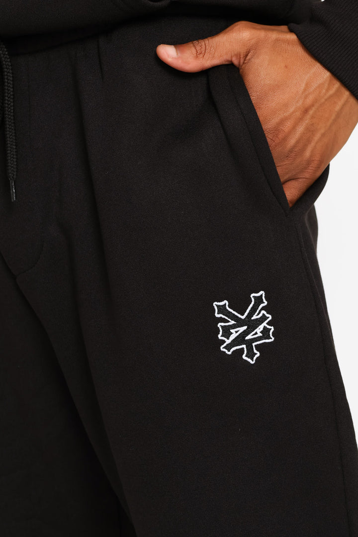 Badge Trackpant - Black