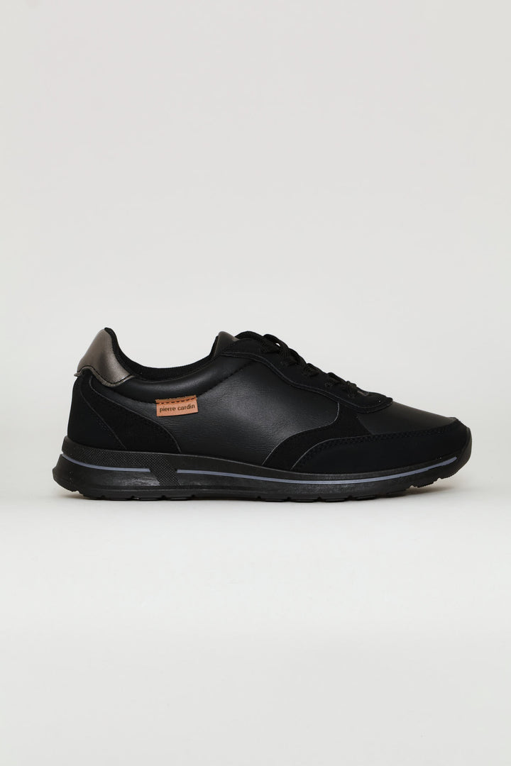 Suede Sneaker - Black