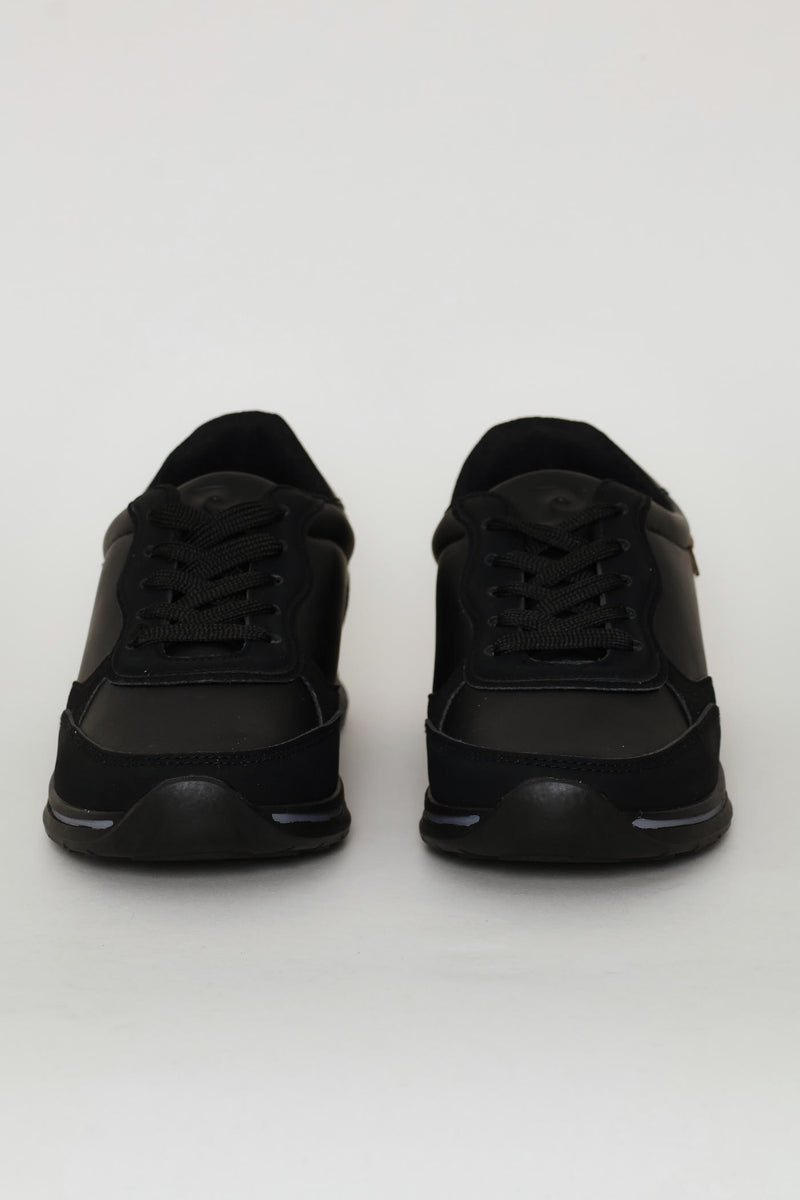 Suede Sneaker - Black