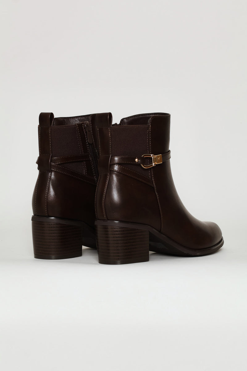 Metal Loop Trim Chelsea Boot - Chocolate