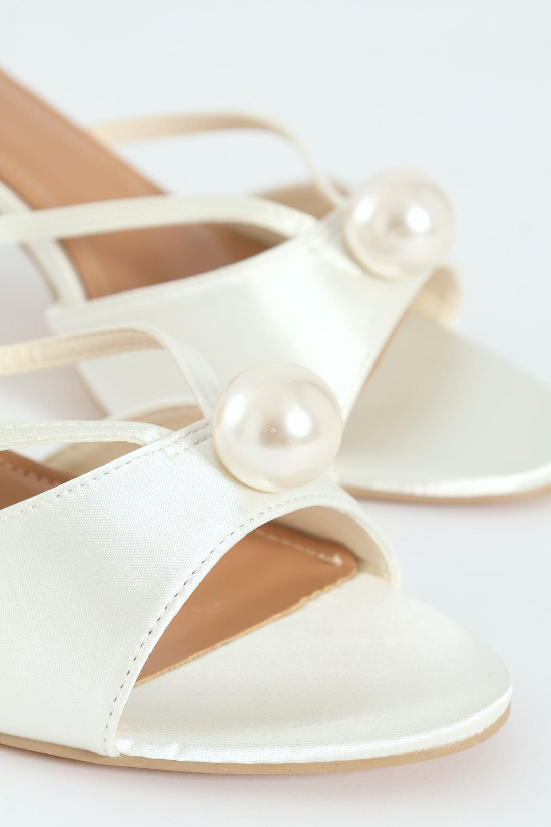 Pearl Trim Fashion Sandal Heel - Off White
