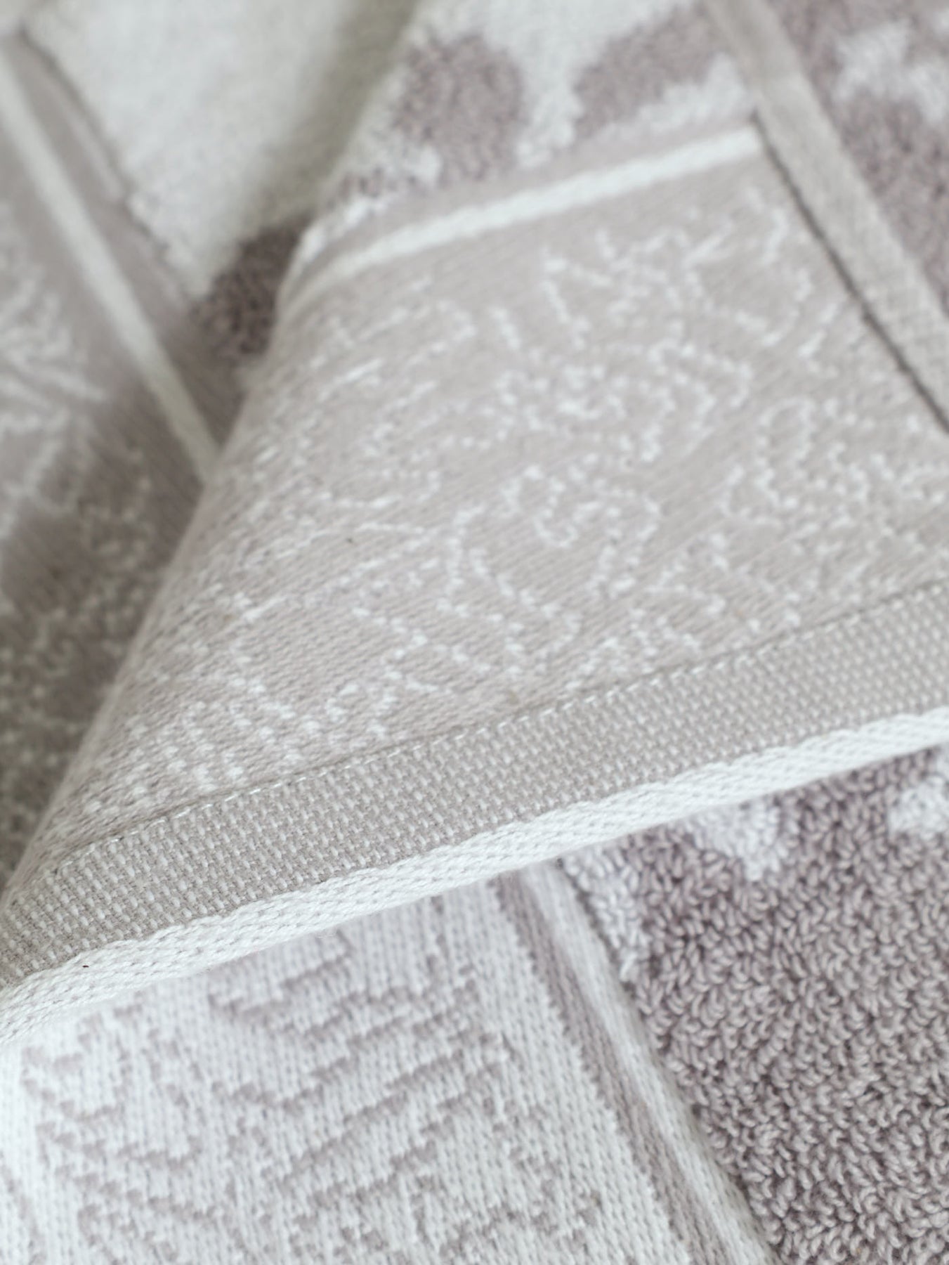 Two Tone Floral Towels Grey Edgars