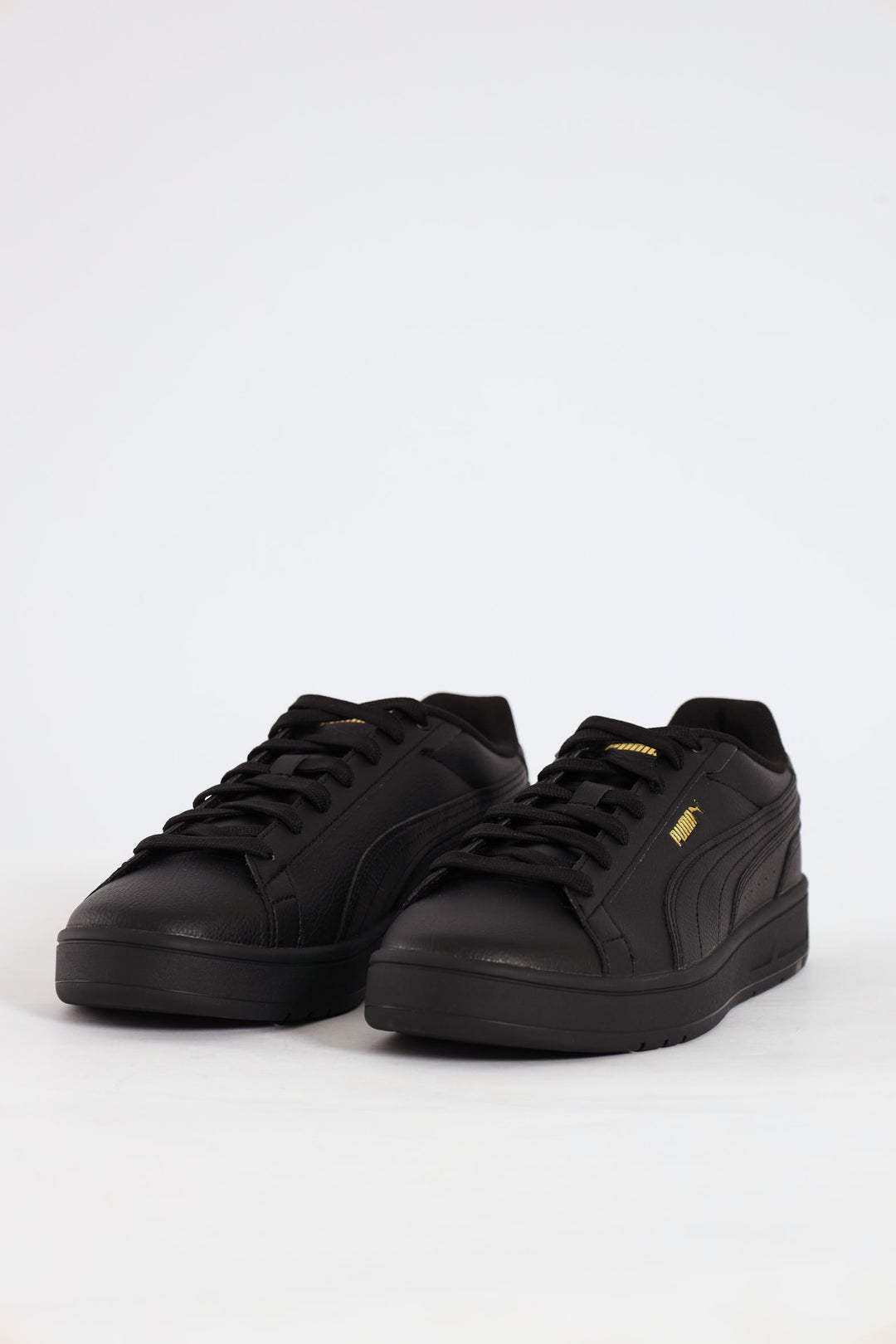 Court Classico Sneaker - Black
