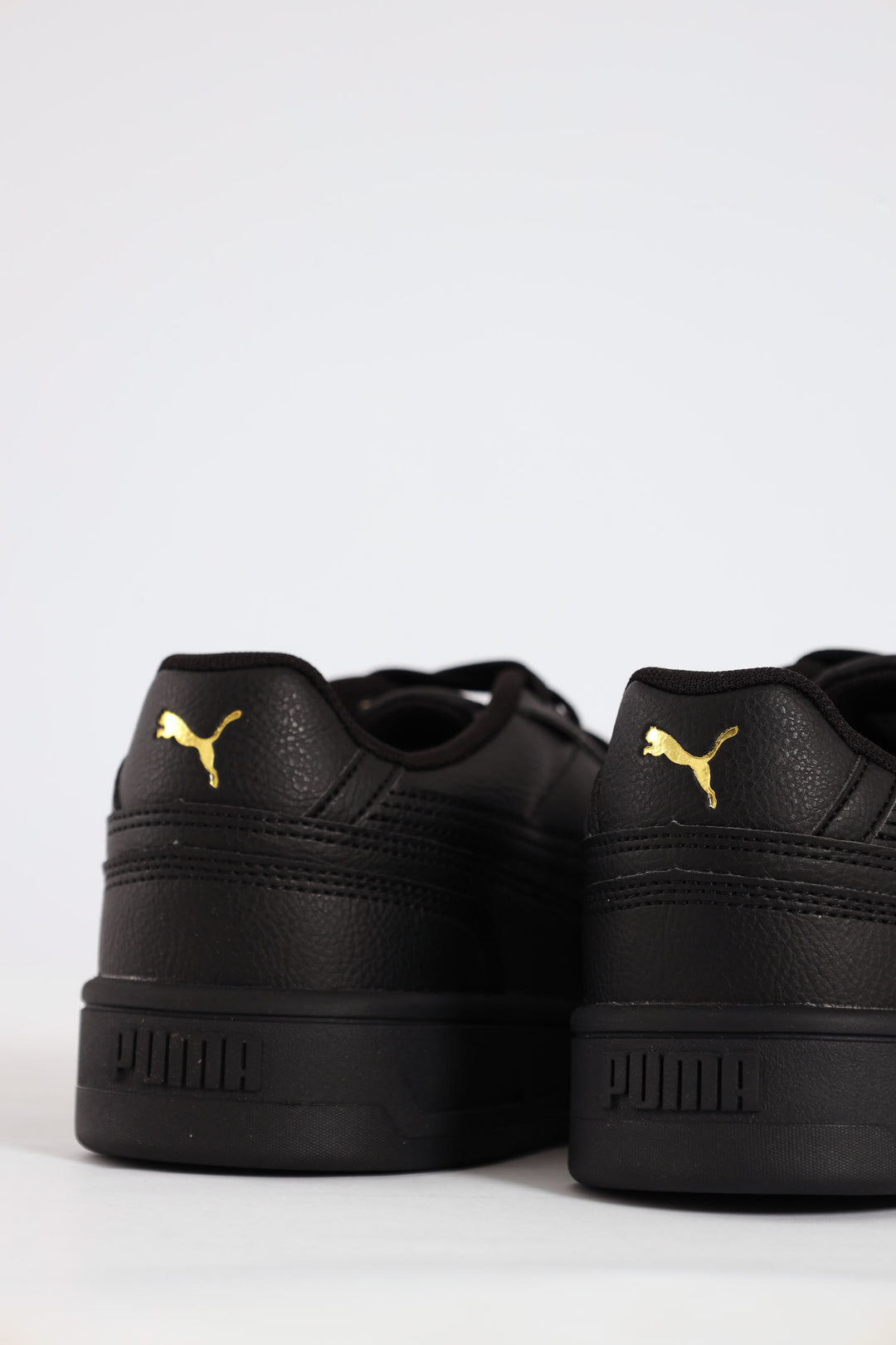 Court Classico Sneaker - Black