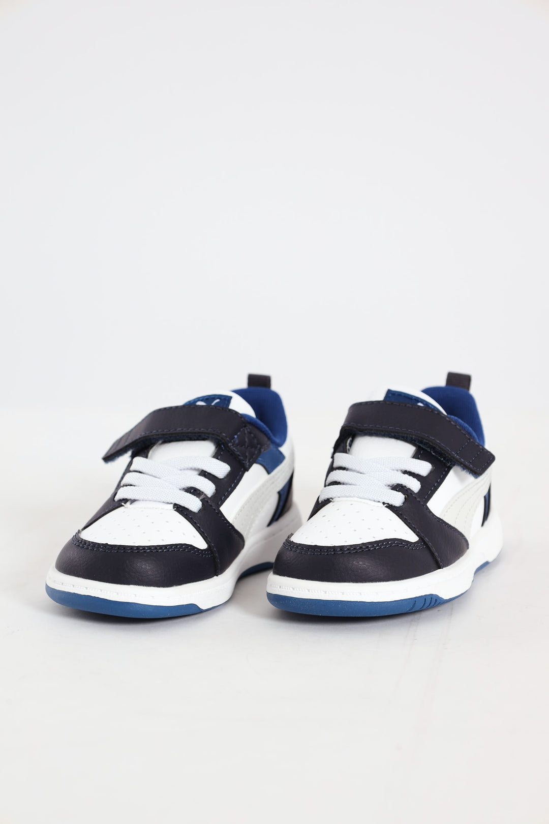 Pre-Boys Rebound V6 Lo Sneaker - White/Black