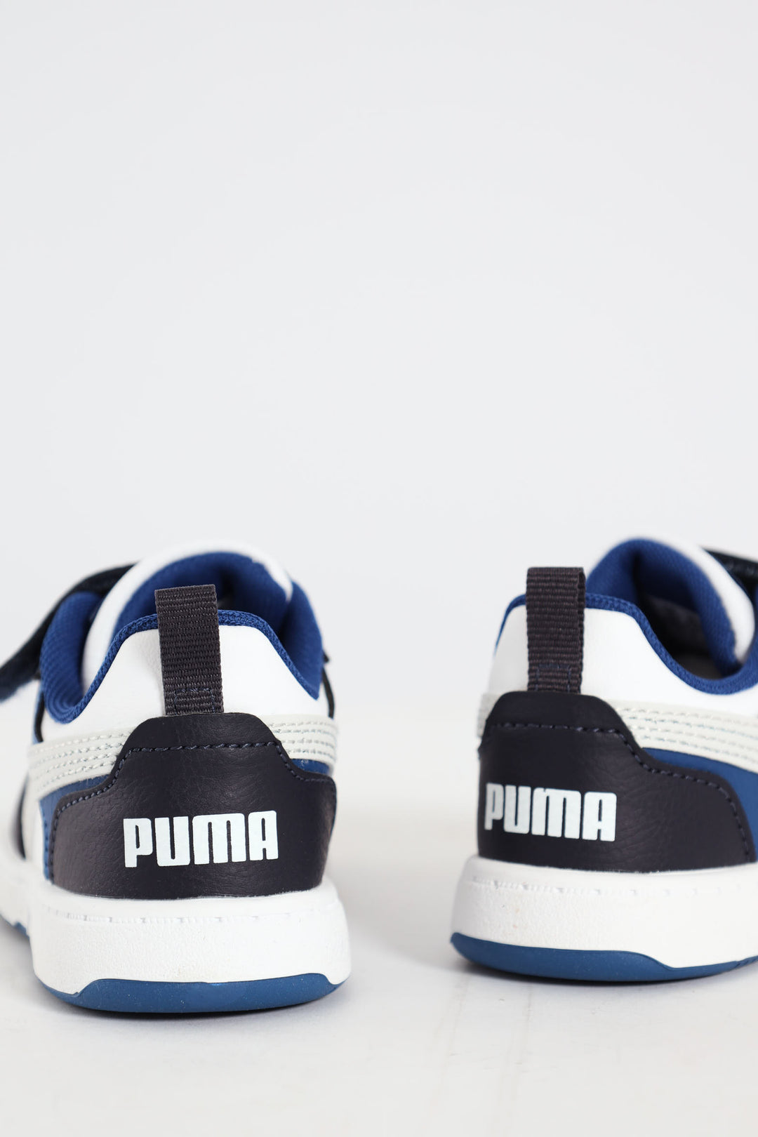 Pre-Boys Rebound V6 Lo Sneaker - White/Black