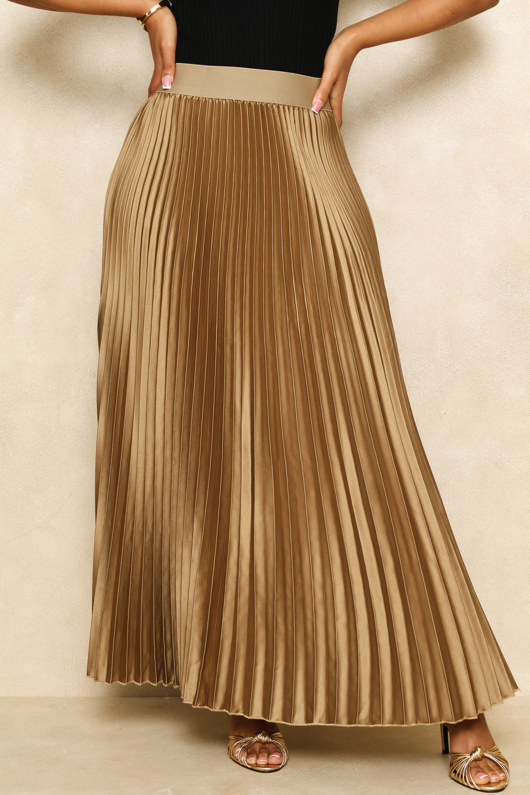 Pleated Satin Maxi Skirt - Light Taupe