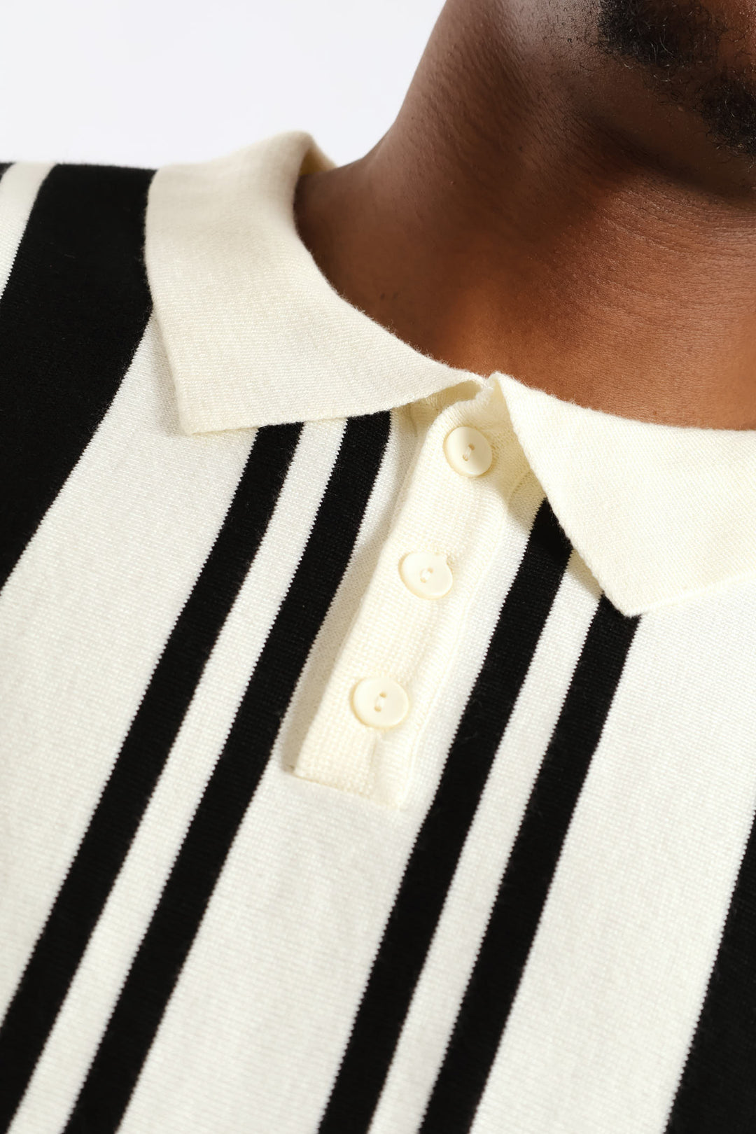 Fine Knit Mini Stripe Golfer - Ecru