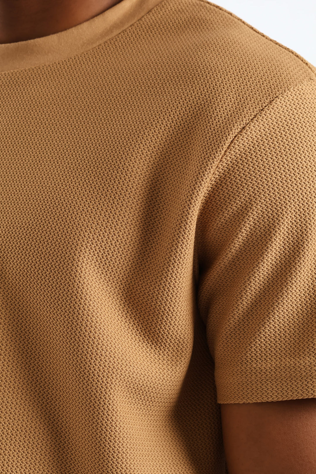 Smart Jacquard Tee - Brown