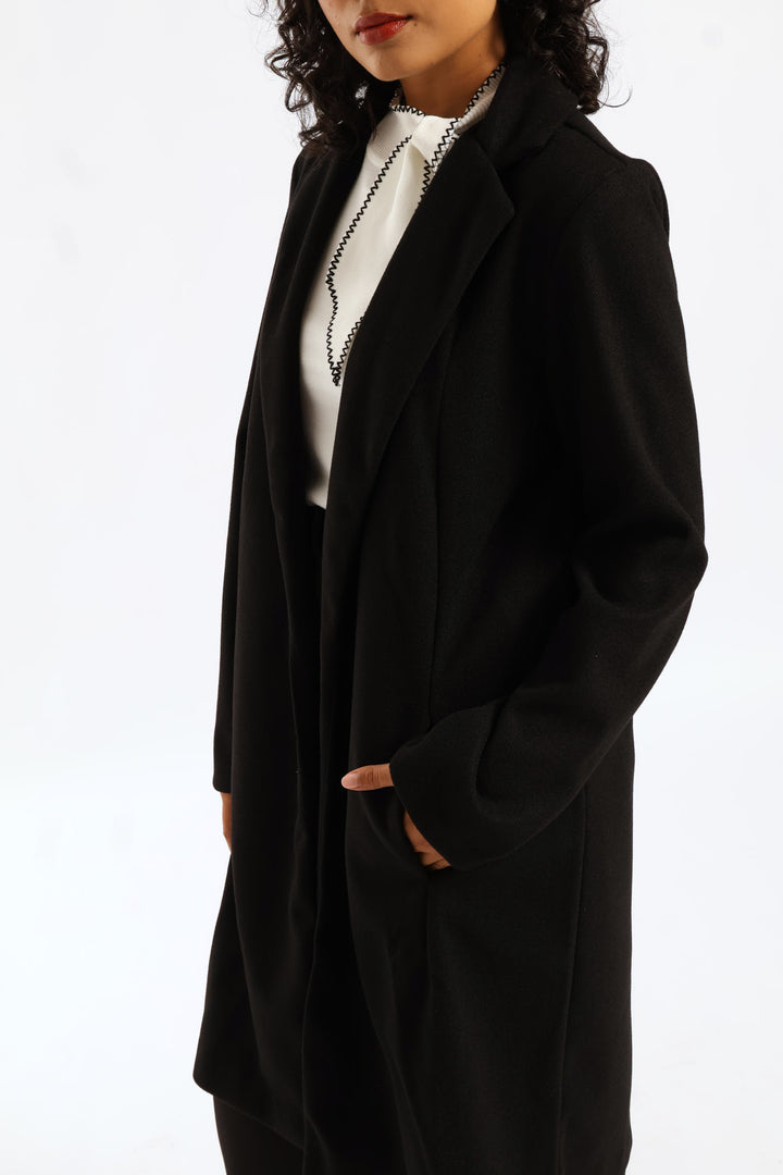 Basic Panelled Pocket Coat - Black