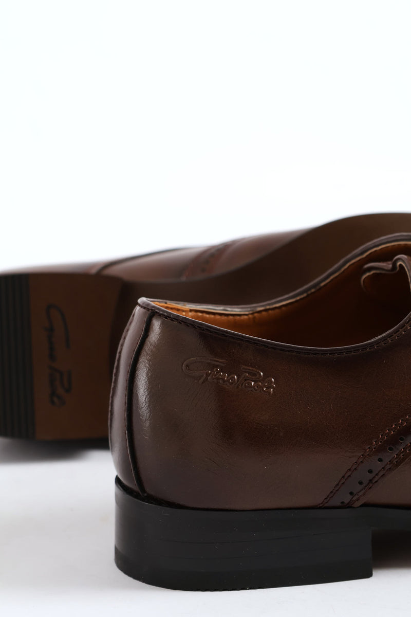 Brogue Wing Cap Derby Shoe - Brown