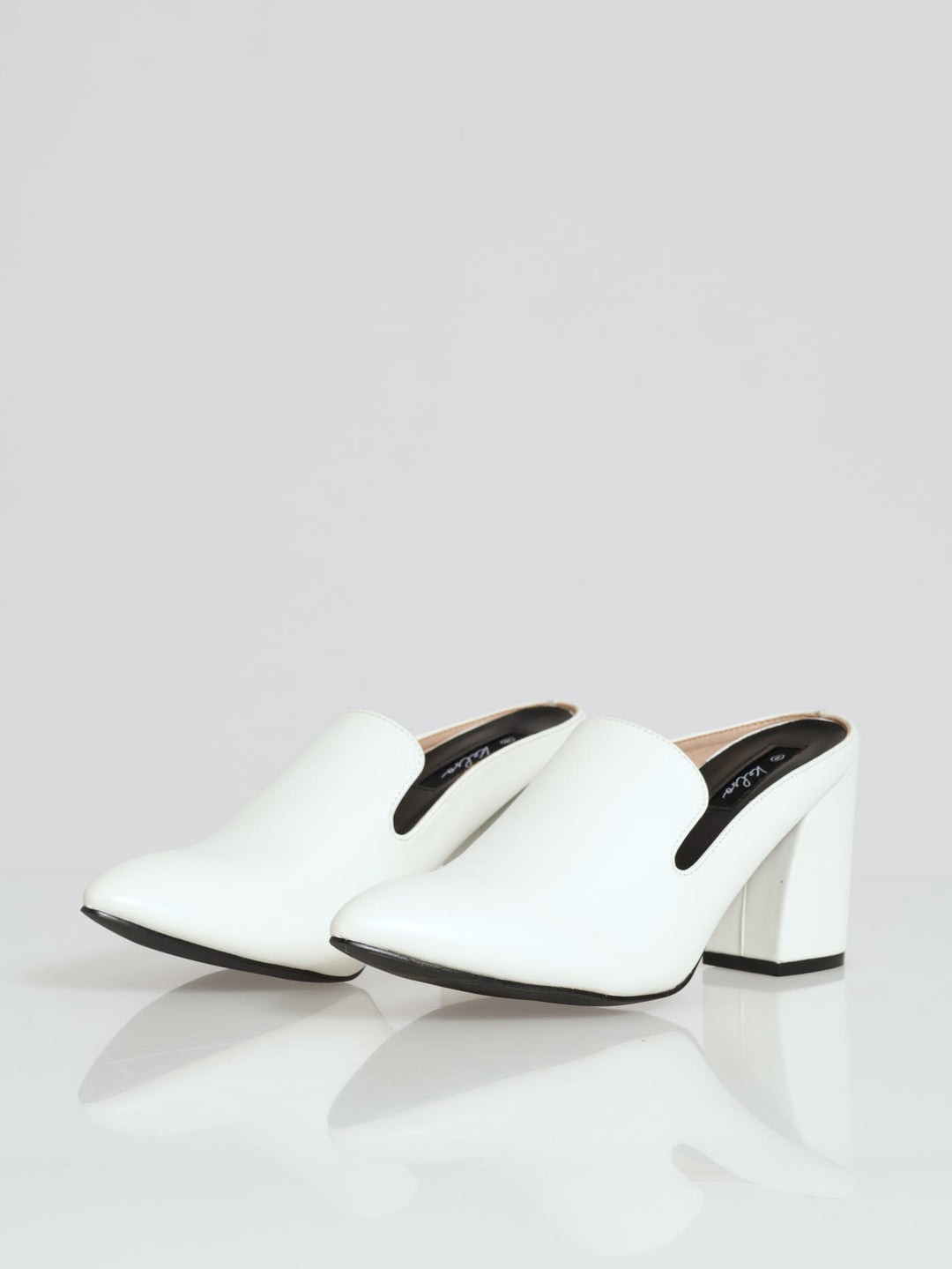 Textured Push In Albert Cut Court Heel - White