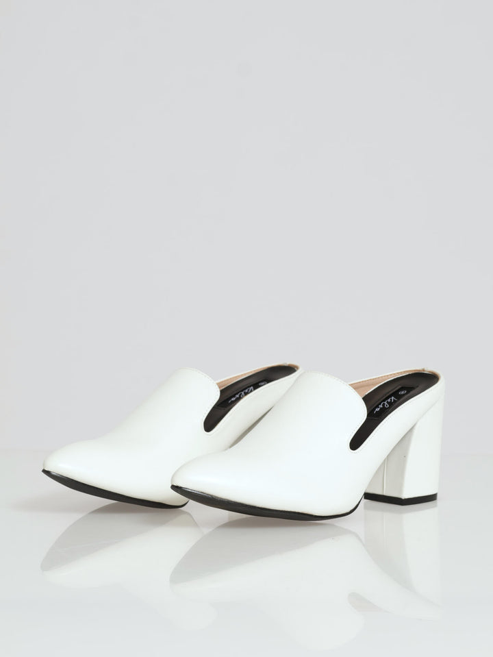 Textured Push In Albert Cut Court Heel - White
