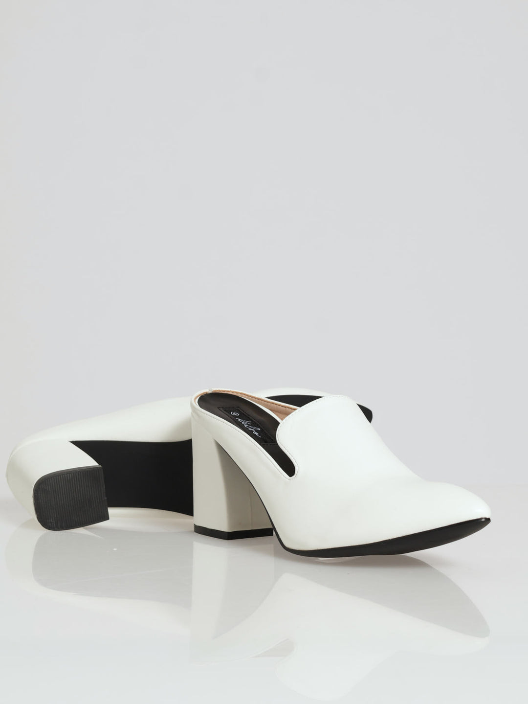 Textured Push In Albert Cut Court Heel - White