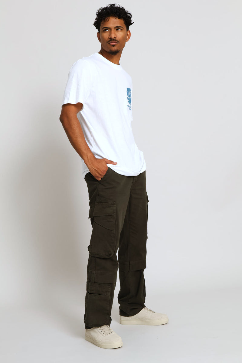 Just Chill Chest Print Tee - White