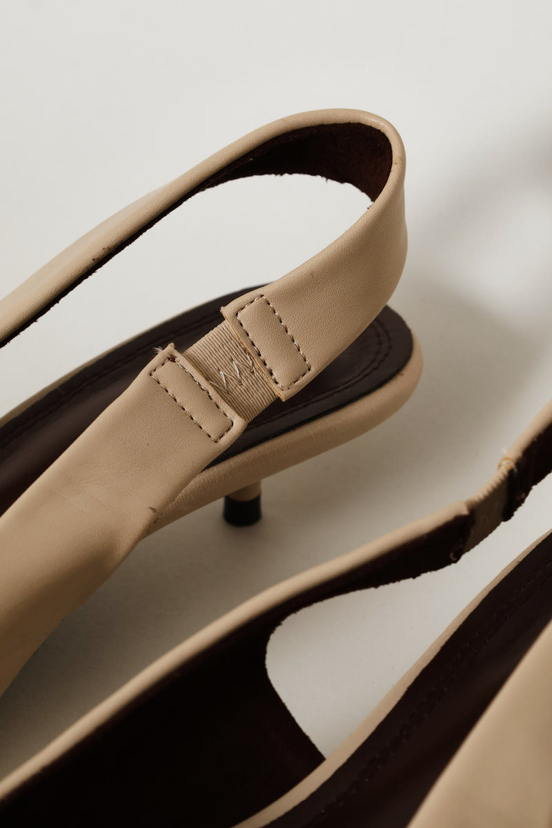 Wide Slingback Kitten Mule Heel - Natural