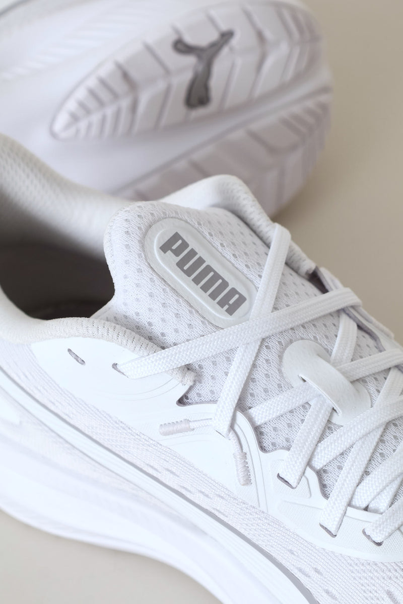 Skyrocket Lite 2 Sneaker - White