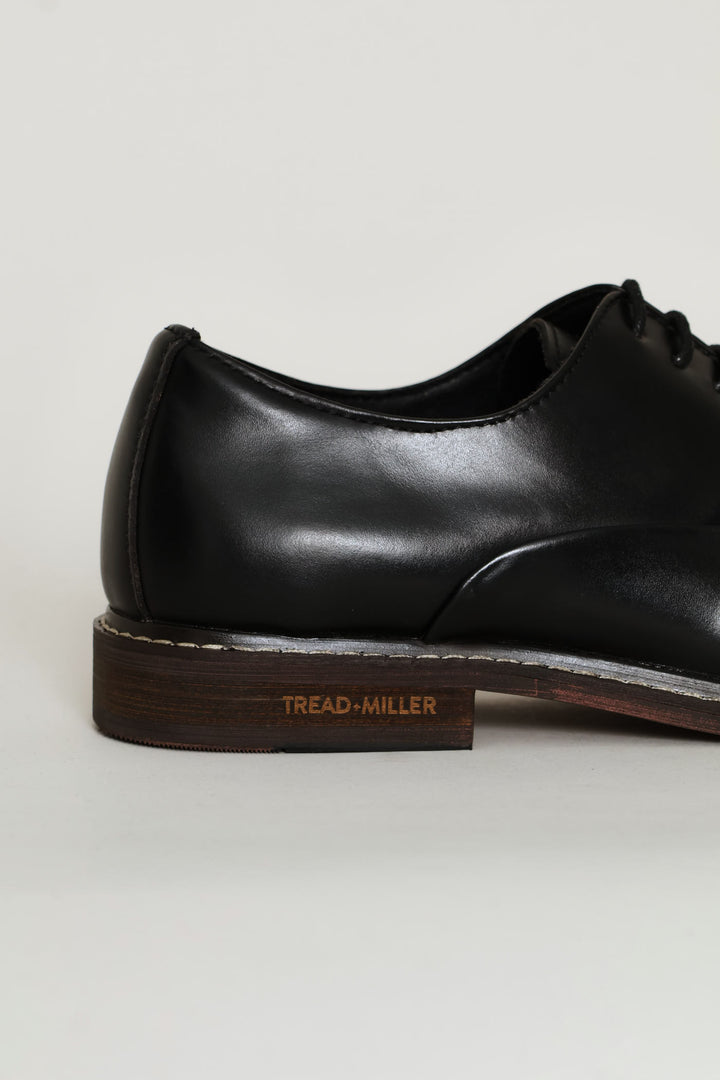 Leather Oxford Formal Shoe With Toe Cap - Black