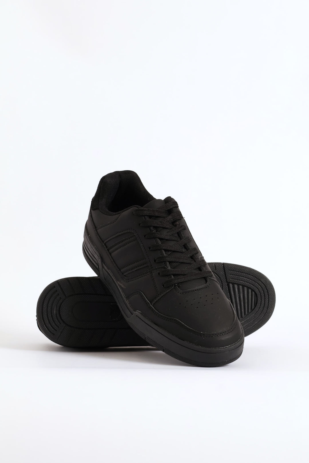 Basic Lace Up Sneaker - Black