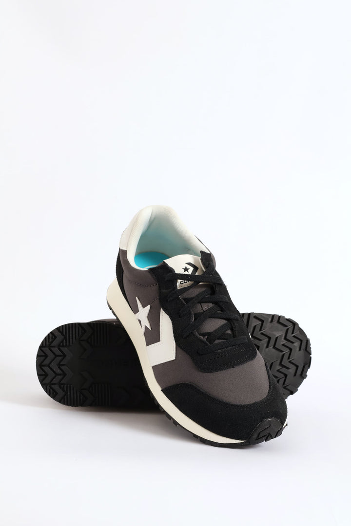 Omega Trainer - Black