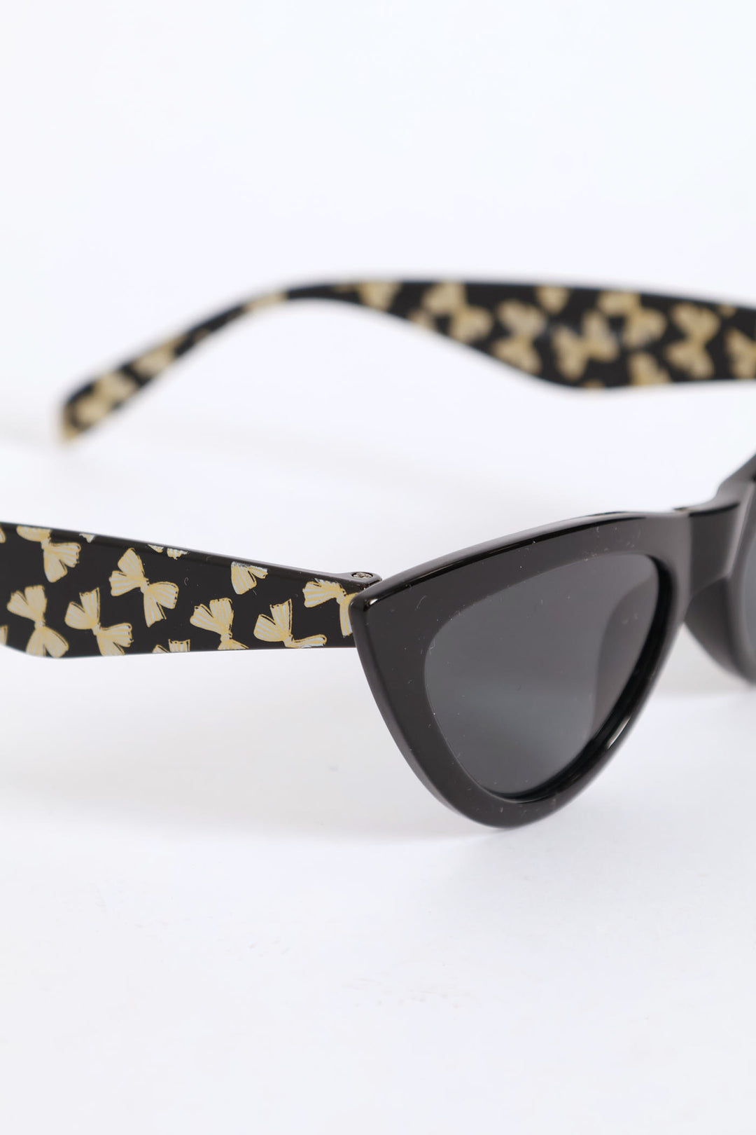 Girls Bow Detail Shiny Sunnies - Black