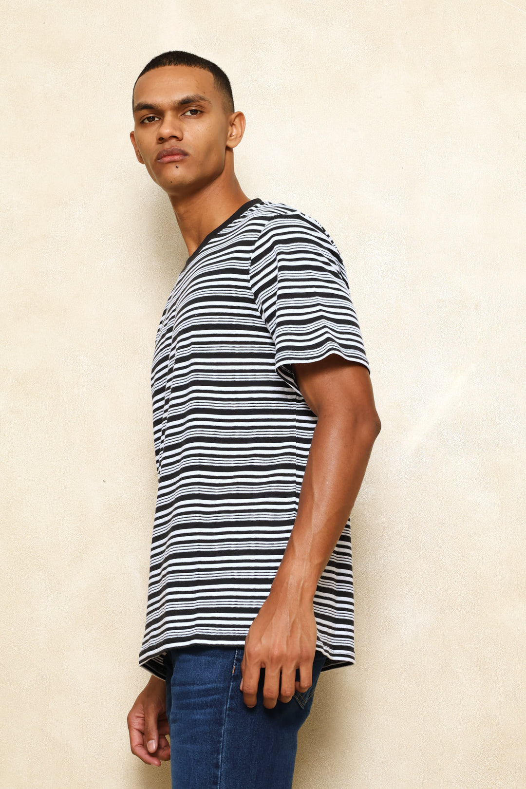 Jacquard Striped Texture Tee - Black/White