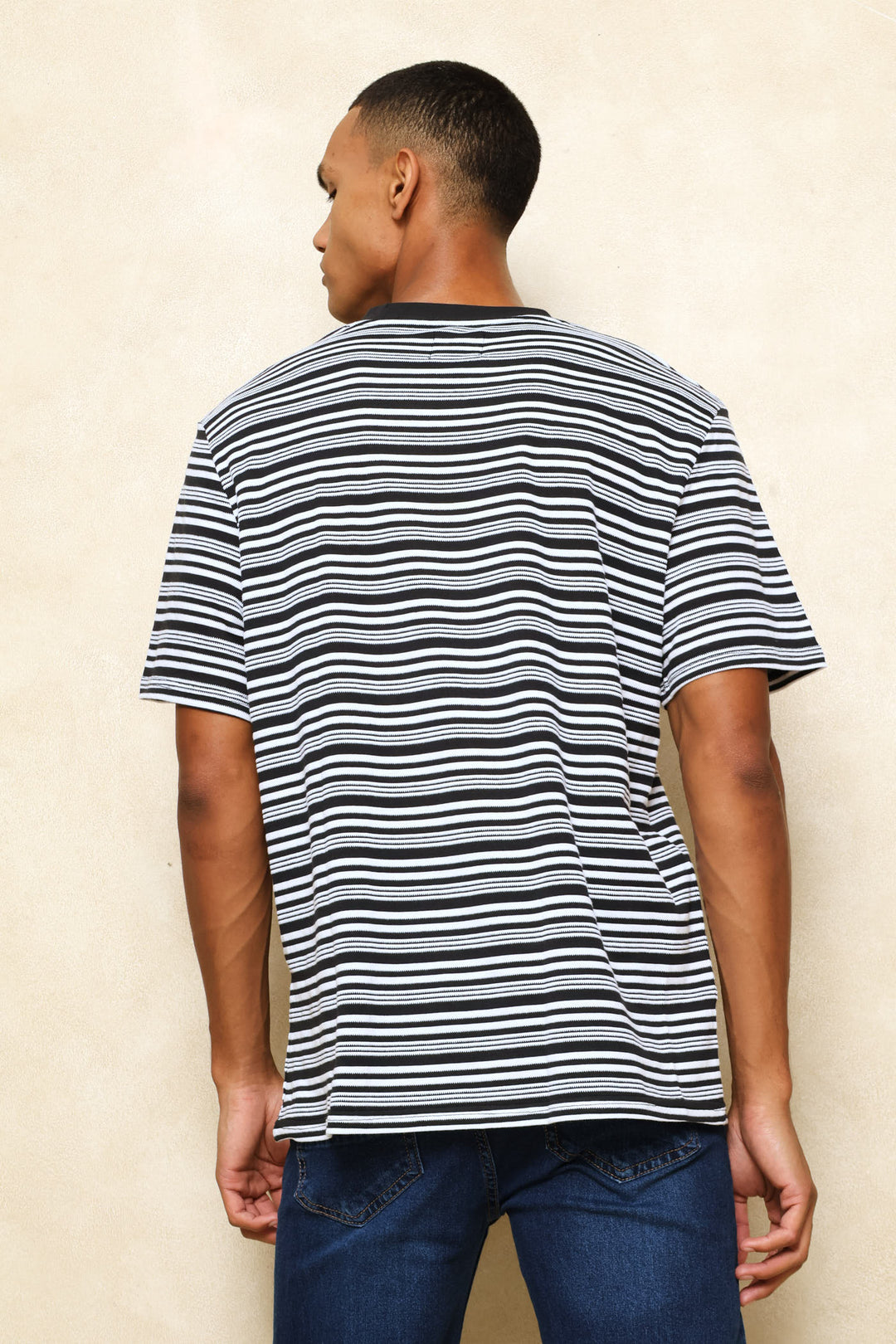 Jacquard Striped Texture Tee - Black/White