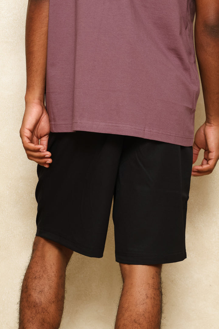 Essential Woven 9" Shorts - Black