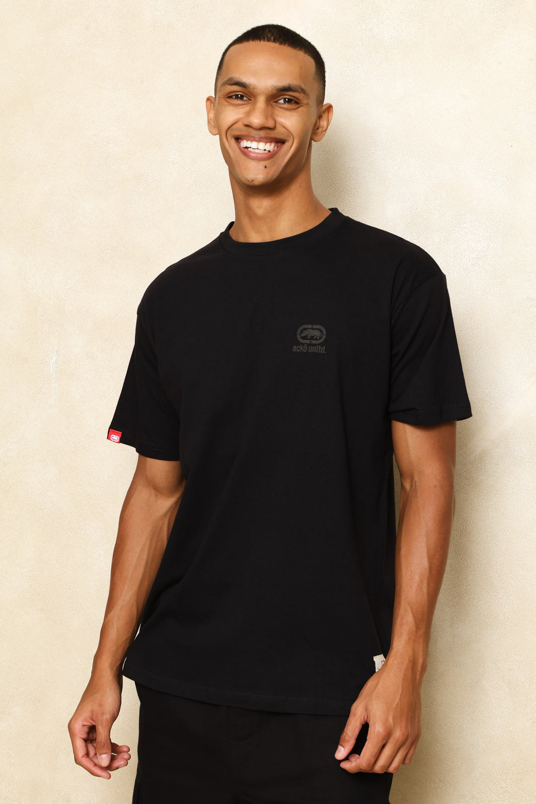 Never Out Tee - Black