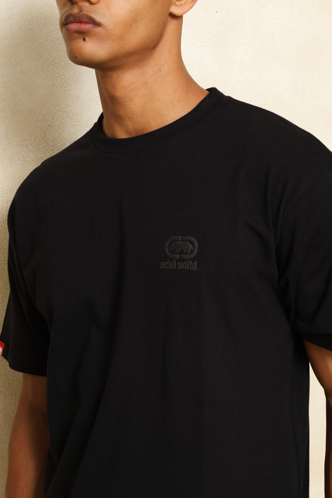 Never Out Tee - Black