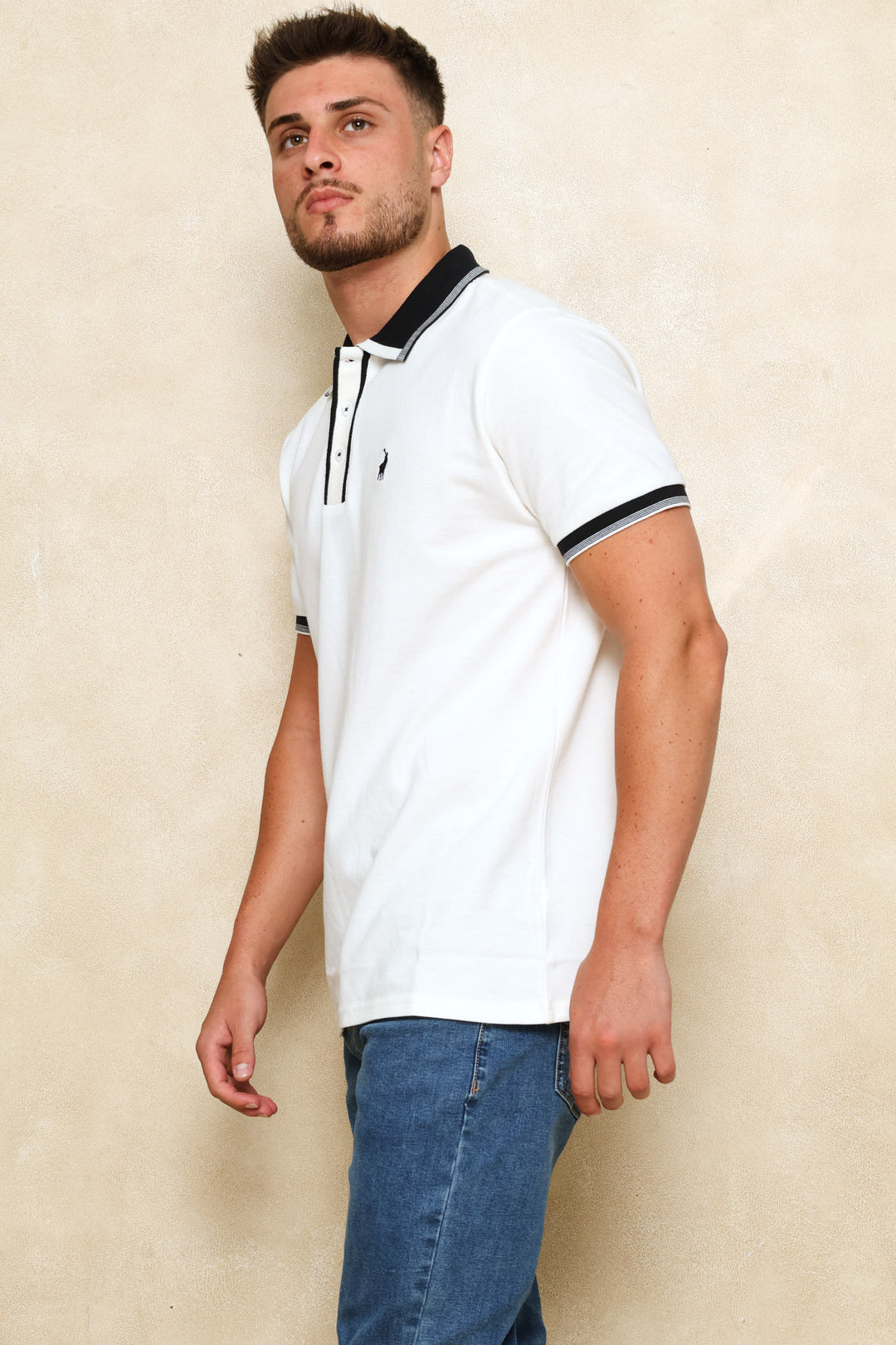 Alexander Golfer - White