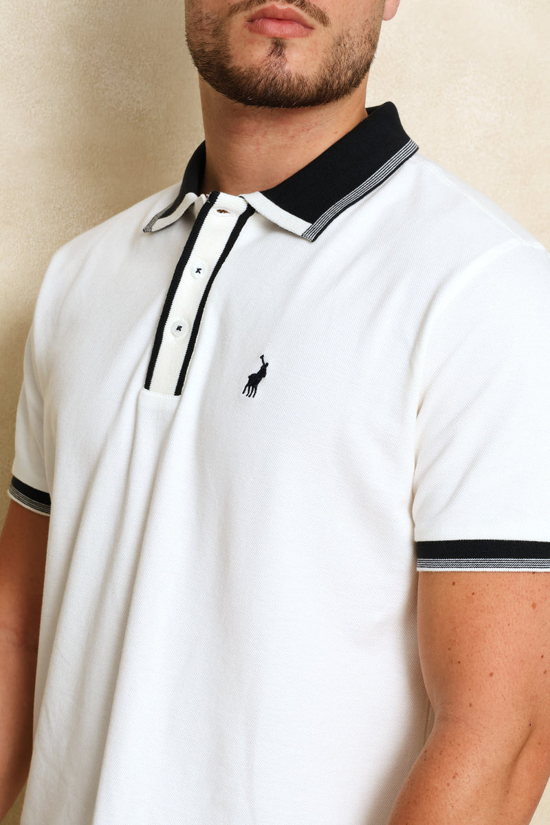 Alexander Golfer - White