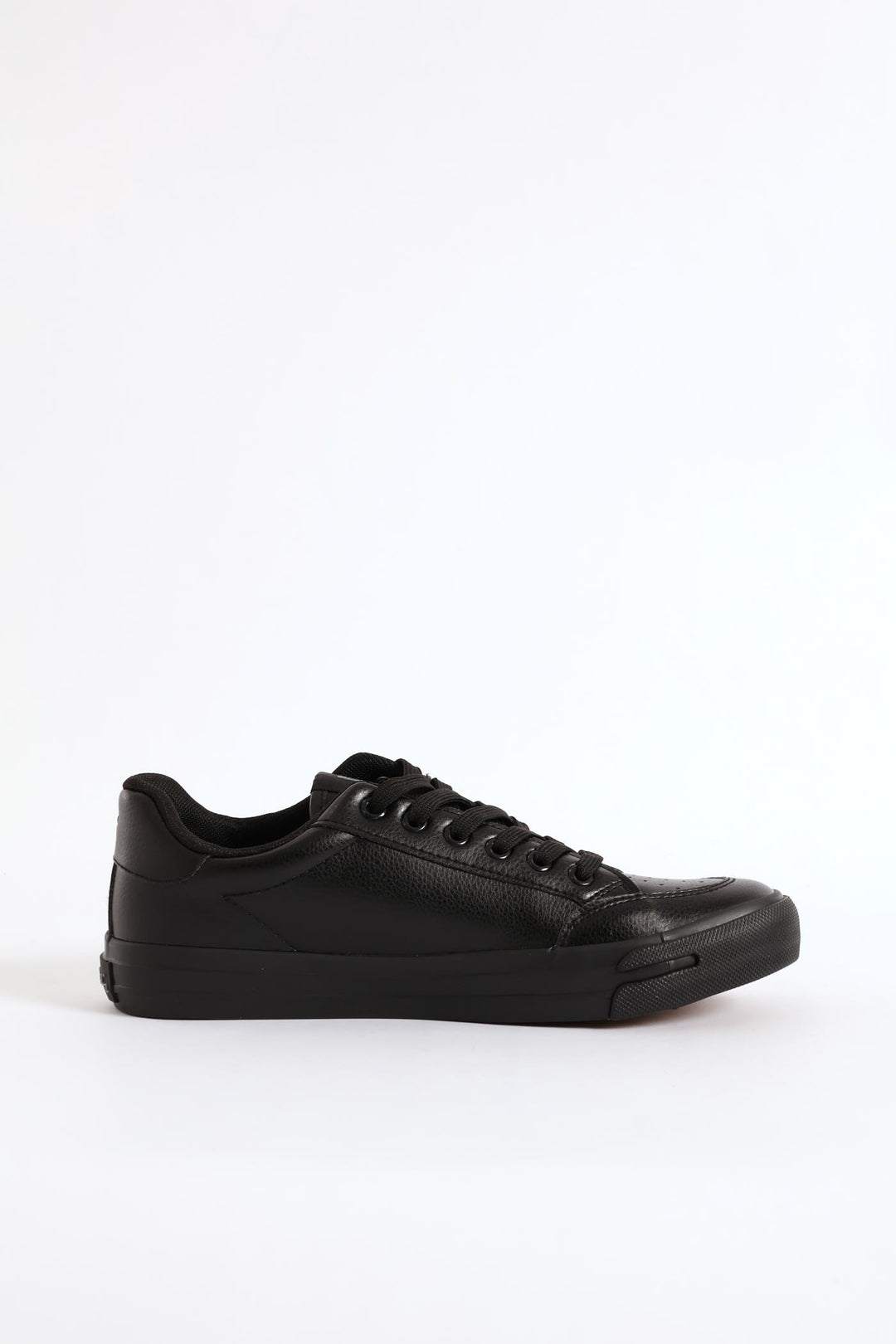 Euro Lace Up Sneaker - Black