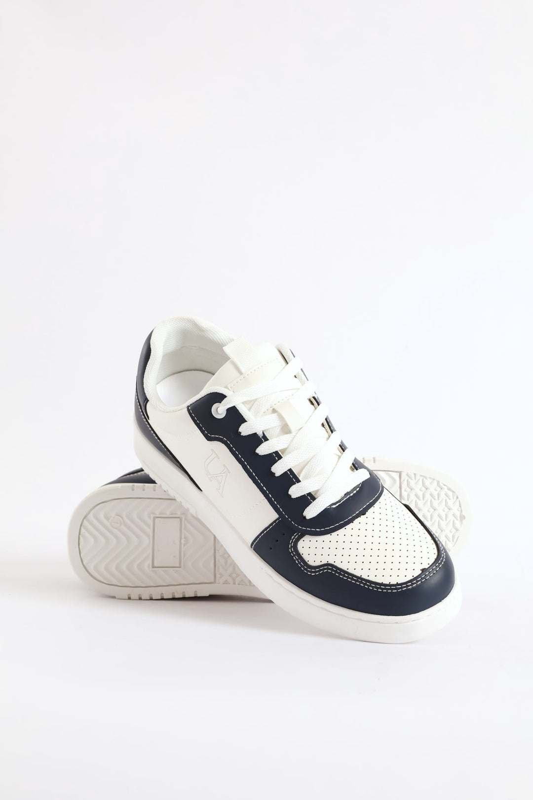 Ua Vector 1 Nubuck Sneaker - White/Navy