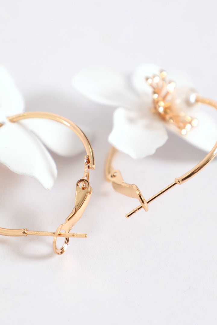 White Floral Hoop Earrings - Gold