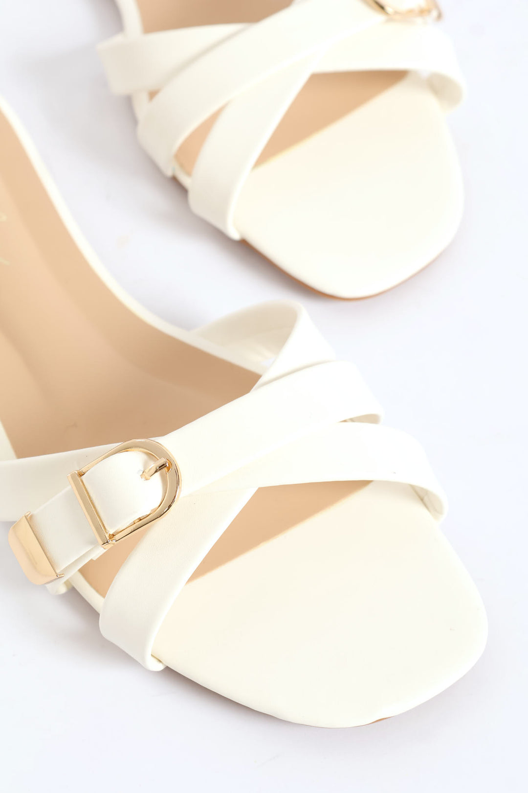 Belt & Buckle Detail Crosstrap Sandal - White