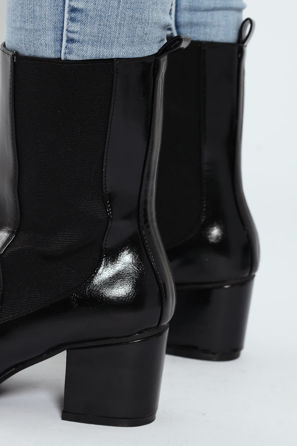 Pointy Cowboy Boot - Black