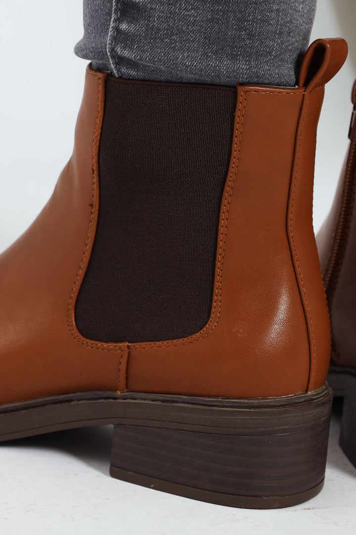 Classy Monotone Chelsea Boot - Tan