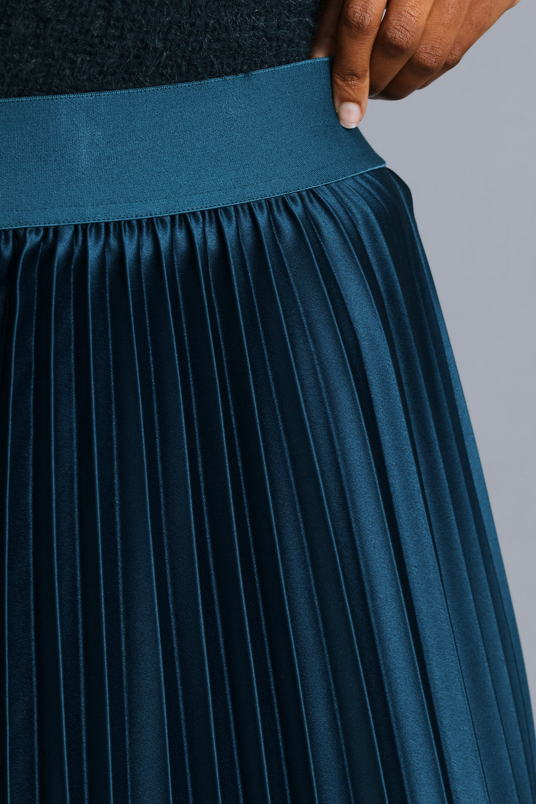 Pleated Satin Maxi Skirt - Teal