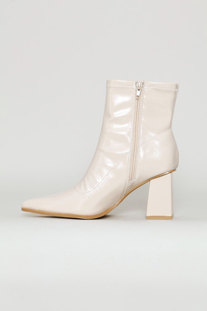 Rendered Textured Stretch Ankle Boot - Off White