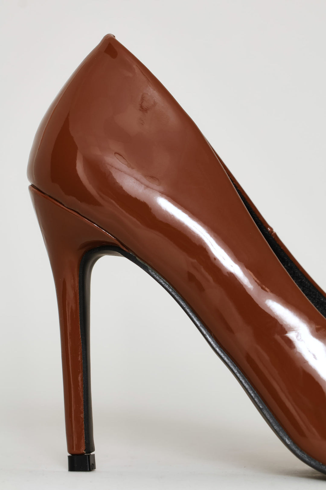 Patent Pointy Heel - Tan