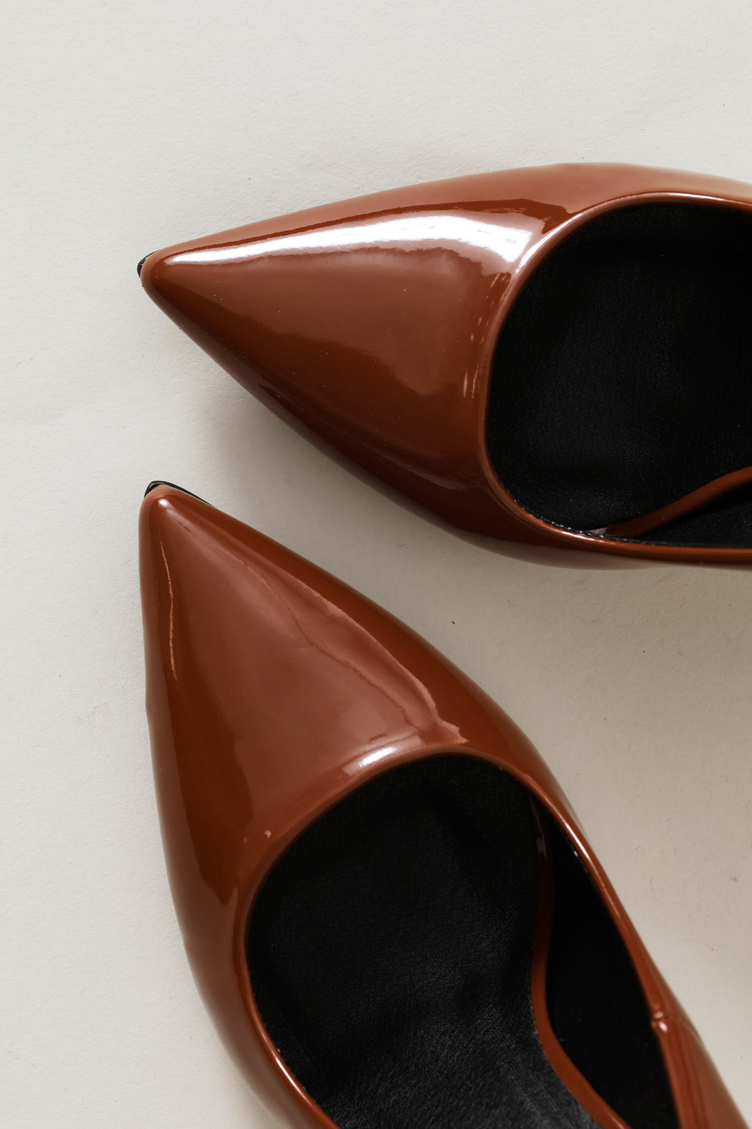 Patent Pointy Heel - Tan