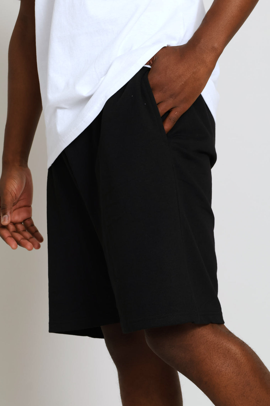 Plain Fleece Short - Black