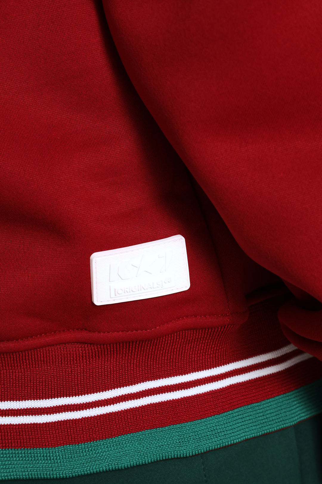 Formation Quarter Zip Tracktop - Maroon