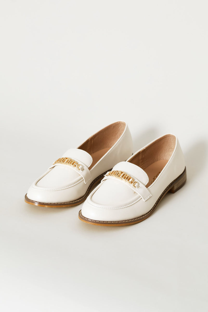 Circle Link Trim Loafer - Off White