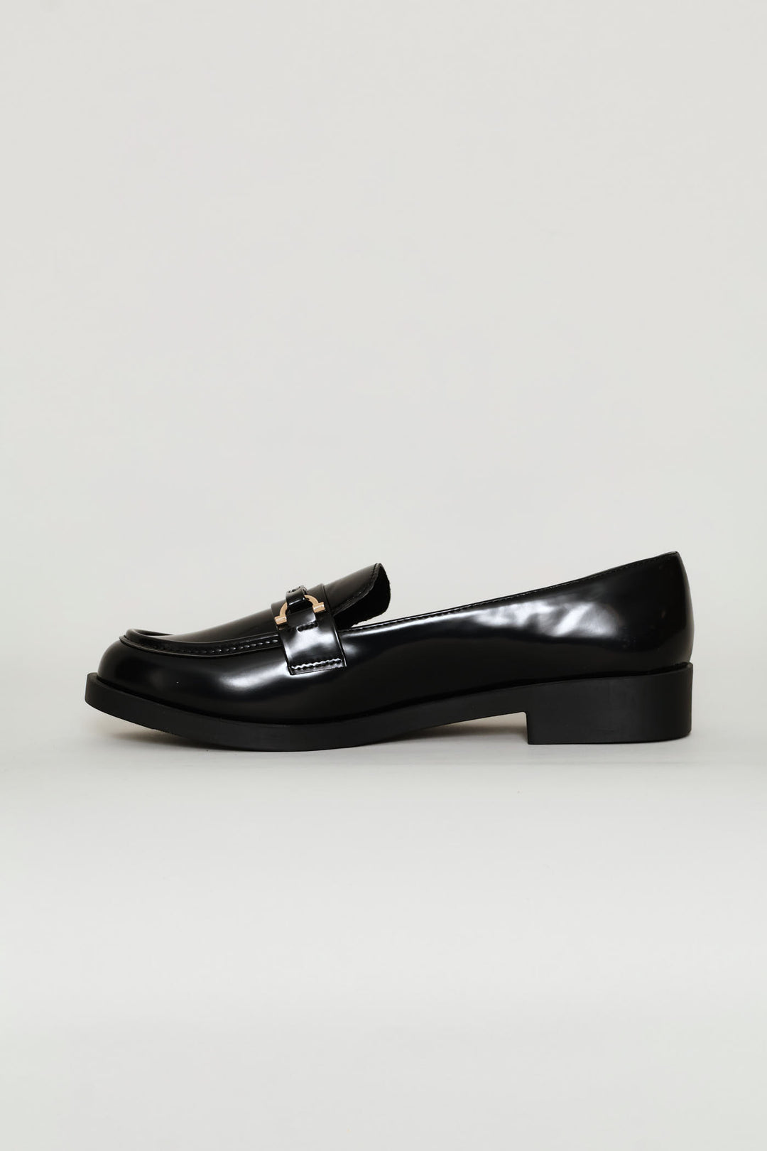 Gold Trim Detail Smart Loafer - Black