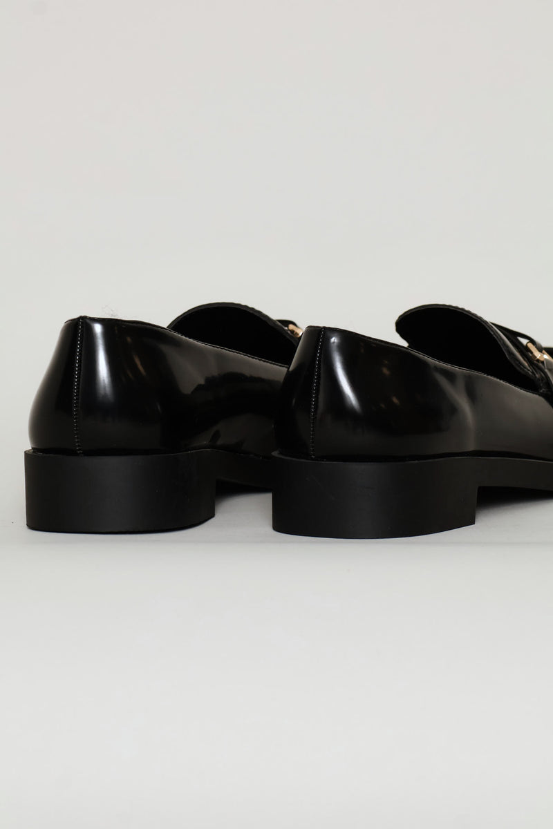 Gold Trim Detail Smart Loafer - Black